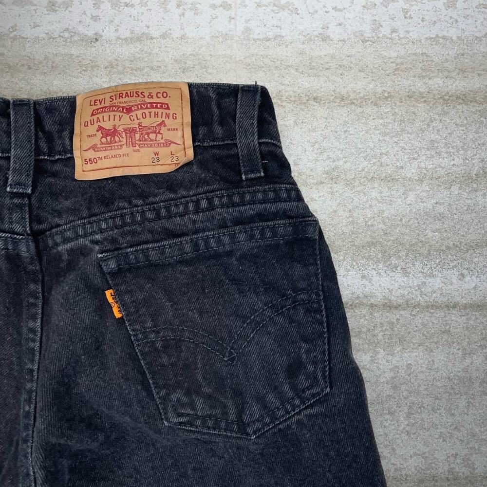 Vintage 90s Orange Tab Levis Jeans 550 28x23 Relaxed Fit Jet Black Wash Denim - Picture 3 of 5